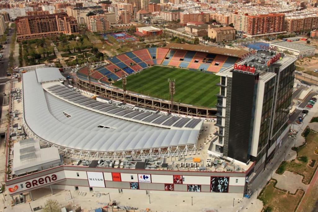 Valencia Las Artes Y Ciencias + Garaje + Netflix 外观 照片